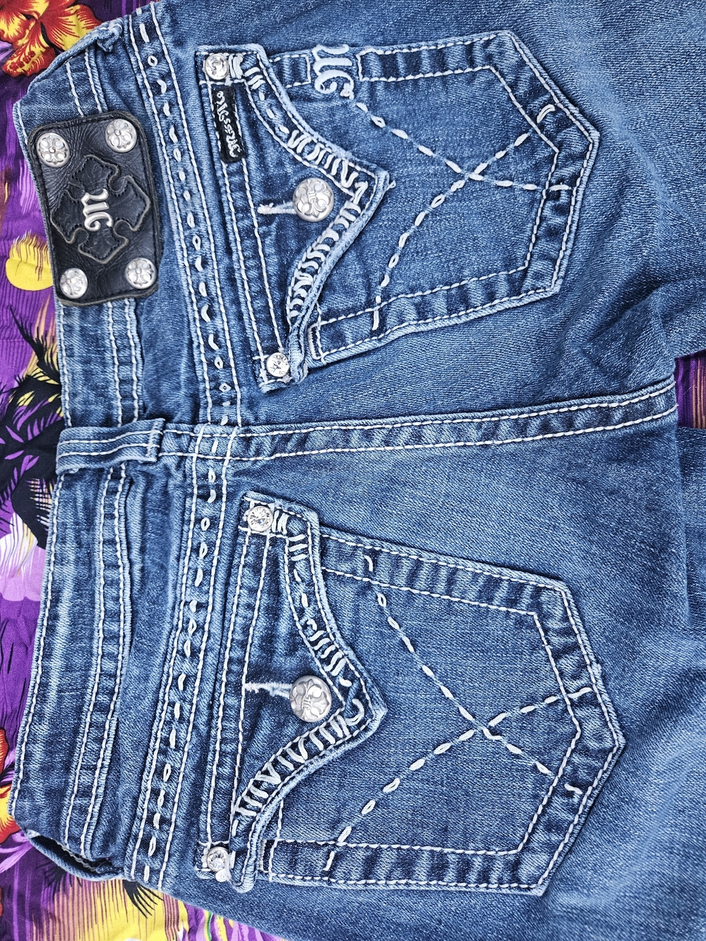Miss Me Boot Cut Jeans - Picture 5 of 6